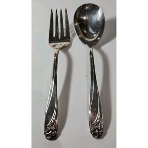 1847 Rogers Bros Daffodil Silverplate Serving Fork and Spoon Set IS